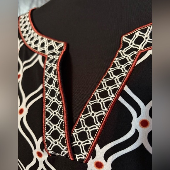 White House Black Market Black and White Geometric Dress size Small - Picture 3 of 12